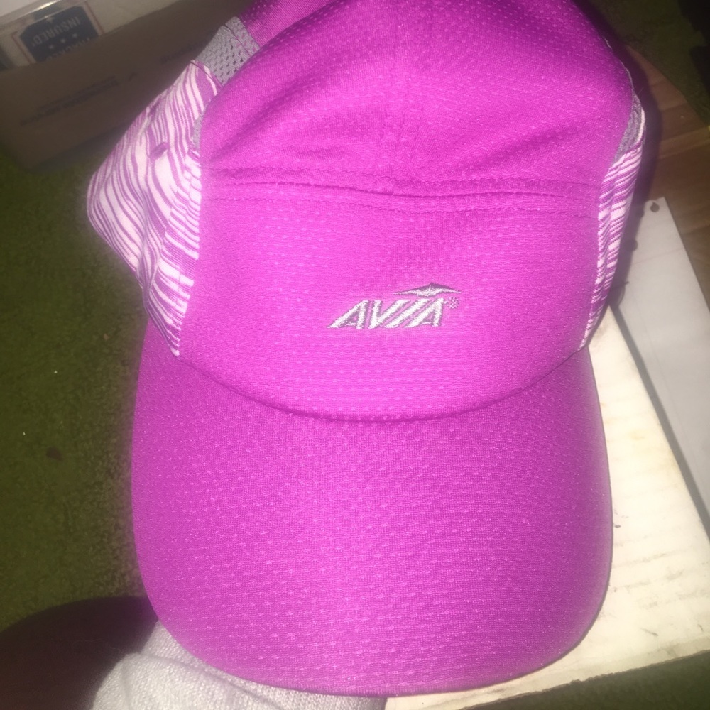 Avia Two-Toned Women’s Adjustable Baseball Cap